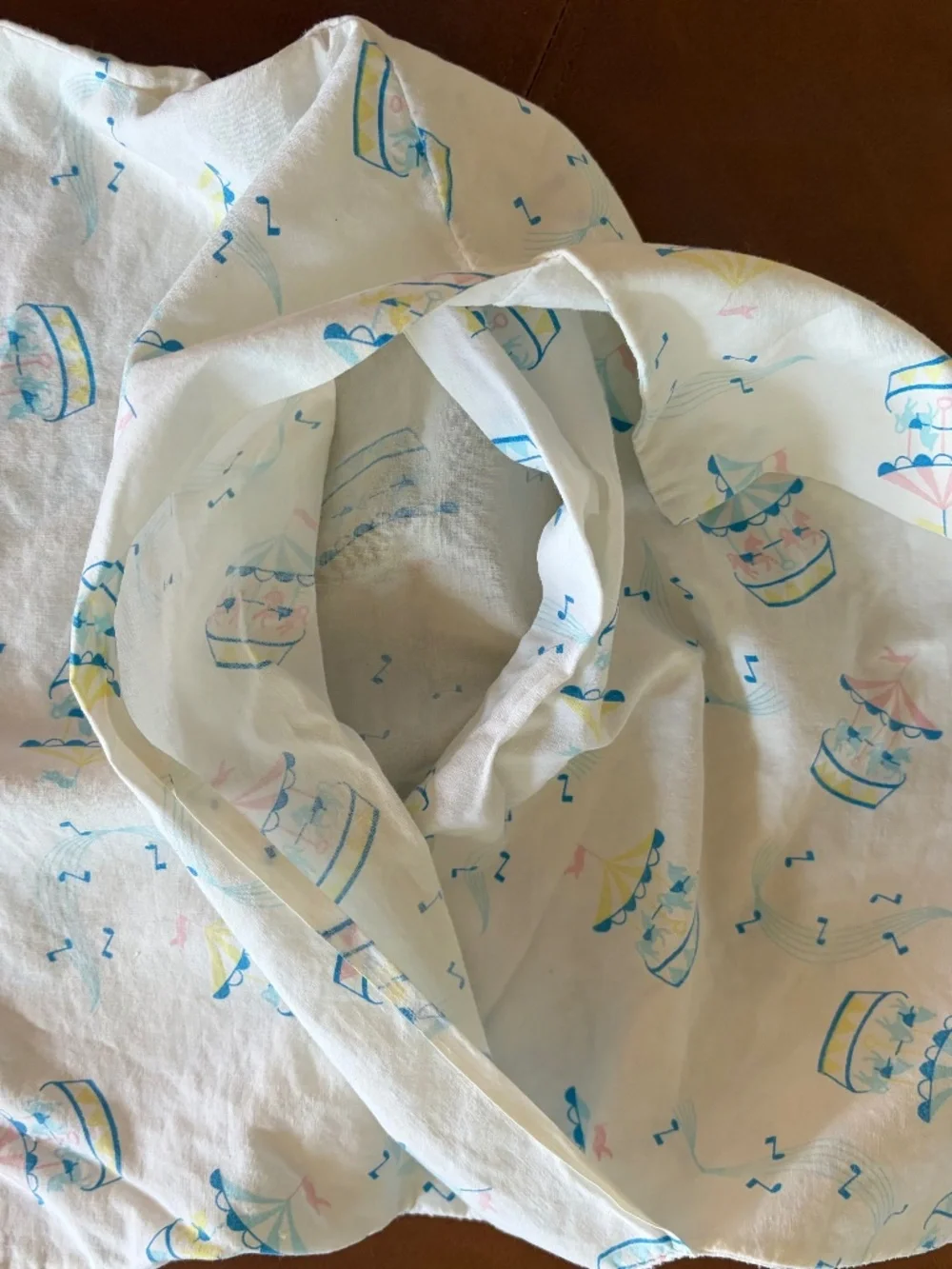Baby Nursery Pillowcase Carousels Merry Go Round Music Notes vintage 60s 70s EUC